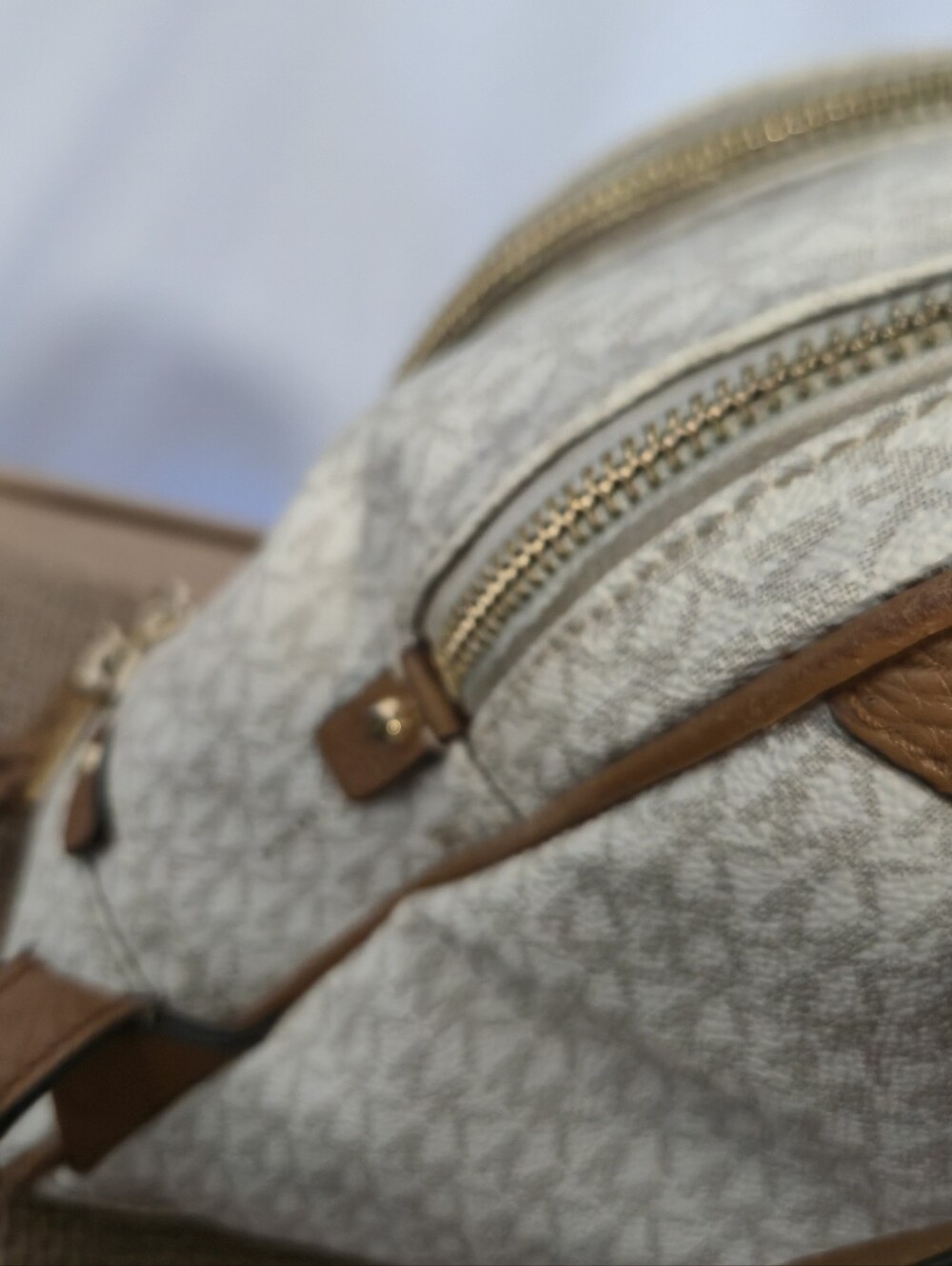 Michael Kors Cream/Beige Logo Mini Backpack - Picture 12 of 14